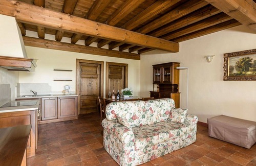 San Benedetto di Lugana Apartment | Lovely apartment for 4 people with A/C, WIFI, pool, TV, terrace and parking