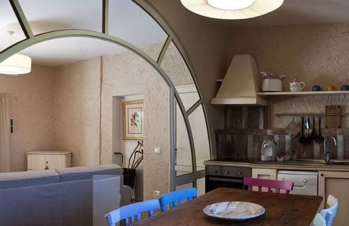 Colle di Val d'Elsa Villa | Lovely apartment in villa with pool, WIFI, A/C, TV, patio, panoramic view, close to San Gimignano