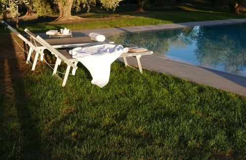 Colle di Val d'Elsa Villa | Lovely apartment in villa with pool, WIFI, TV, patio and panoramic view, close to San Gimignano