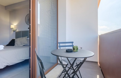 San Donato di Lecce Apartment | "Lovely Apartment Calù 4" with Balconies & Wi-Fi