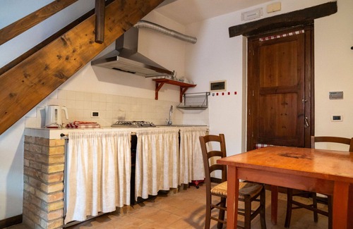 Citta Sant'Angelo Apartment | Lovely apartment for 4 people with pool, A/C, WIFI, TV, patio and pets allowed