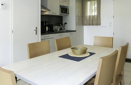 Bourgenay House | Lovely apartment in villa for 6 people with pool, hot tub, TV, terrace and pets allowed