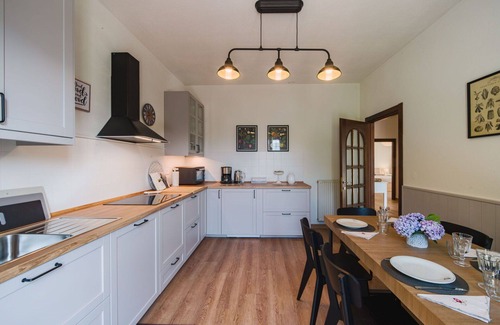 Casarza Ligure Apartment | Lovely apartment for 6 guests with private pool, A/C, WIFI, TV and terrace