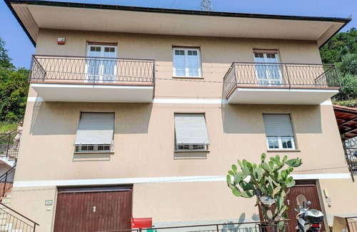 Casarza Ligure Apartment | Lovely apartment for 6 guests with private pool, A/C, WIFI, TV and terrace