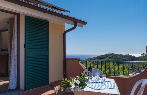 Valloria Apartment | Lovely apartment for 30 people with A/C, WIFI, pool, hot tub, TV and patio