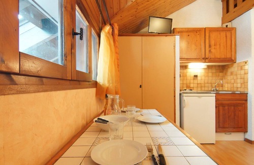 Les Houches Apartment | Lovely apartment for 2 people with WIFI and TV