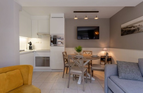 Nieuwpoort-Bad Apartment | Lovely apartment for 3 people with WIFI, TV and pets allowed