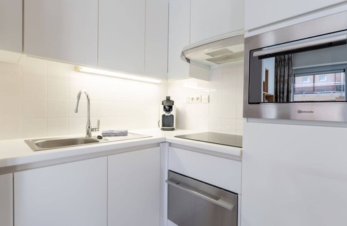 Nieuwpoort-Bad Apartment | Lovely apartment for 3 people with WIFI, TV and pets allowed
