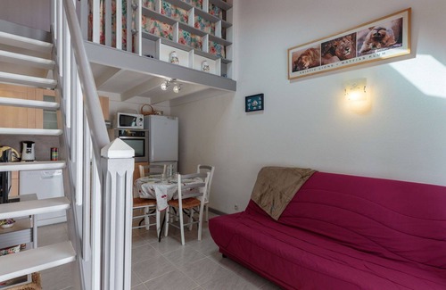 La Palmyre Apartment | Lovely apartment for 4 people with WIFI, TV, terrace and pets allowed