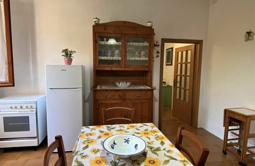 Riparbella Apartment | Lovely apartment for 4 guests with WIFI, patio and pets allowed
