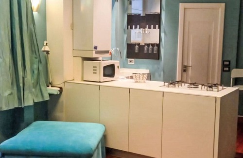 Chiaia Apartment | Lovely apartment for 2 guests with A/C, WIFI and parking