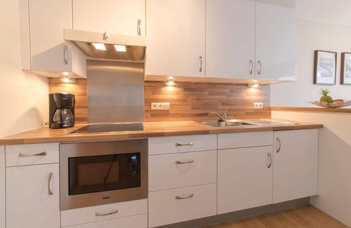 Bredene Apartment | Lovely apartment for 4 people with WIFI, TV and balcony