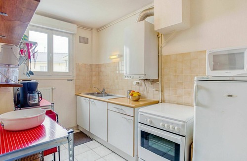 Morbihan Apartment | Lovely apartment for 4 guests with WIFI, TV, balcony and pets allowed