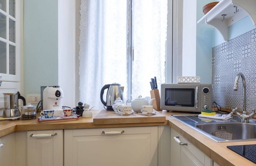 Stadera Apartment | Lovely apartment for 4 guests with WIFI, A/C, TV and balcony