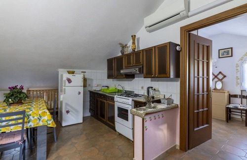 Torrazza Apartment | Lovely apartment for 4 guests with A/C, WIFI, TV, balcony and panoramic view