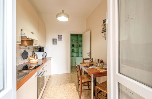 Pavia Apartment | Lovely apartment for 4 people with A/C, WIFI, TV, terrace and panoramic view