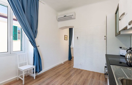 Bussana Apartment | Lovely apartment for 5 guests with WIFI, A/C, pets allowed and parking