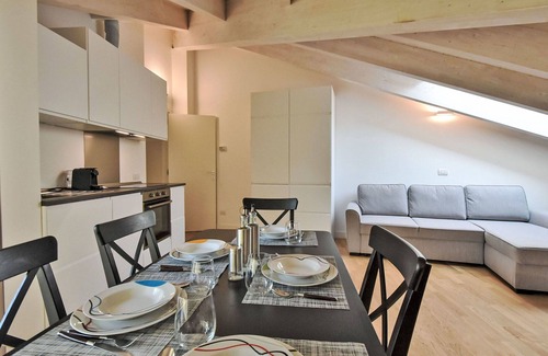 Quartiere Mazzini Apartment | Lovely apartment for 5 people with WIFI, A/C, TV and terrace