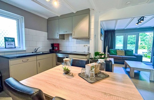 Oostkapelle Apartment | Lovely apartment for 5 people with WIFI, TV and terrace
