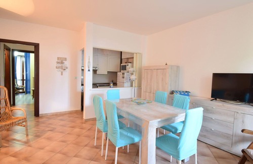 Fertilia Apartment | Lovely apartment for 6 guests with A/C, TV and pets allowed