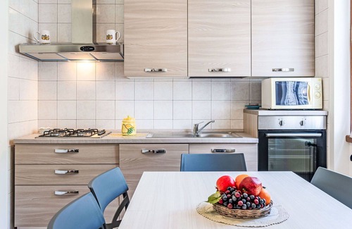 Bellano Apartment | Lovely apartment for 6 guests with WIFI, TV, terrace and pets allowed