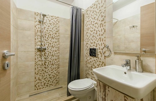 Balatonlelle Apartment | Lovely apartment for 8 people with A/C, internet, pool, TV, balcony and parking