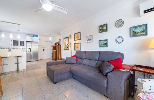 Aguadulce Apartment | Lovely apartment for 6 guests with A/C, WIFI, TV, terrace and pets allowed