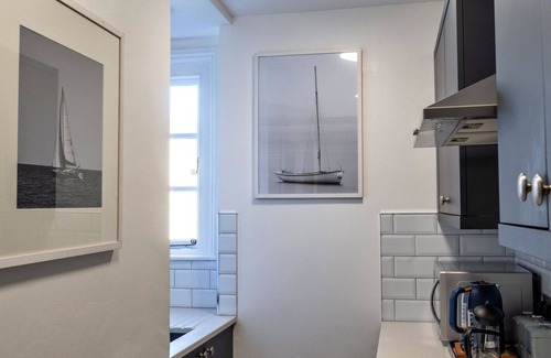 Sidmouth Apartment | Lovely apartment for 4 guests with WIFI and TV