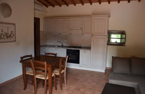 Casalappi Other | Lovely apartment for 6 guests with pool, A/C, TV, patio and panoramic view