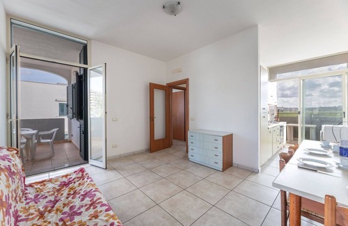 Rivabella Apartment | Lovely apartment for 6 people with A/C, TV, balcony, pets allowed and panoramic view