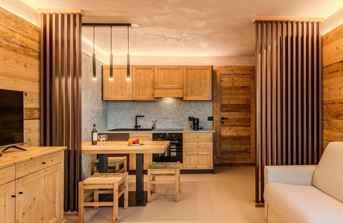 Giustino Apartment | Lovely apartment for 6 guests with WIFI, TV and balcony