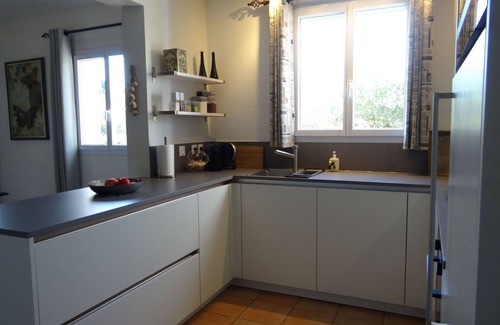 Nans-les-Pins Apartment | Lovely apartment for 8 guests with private pool, WIFI, TV, terrace and pets allowed