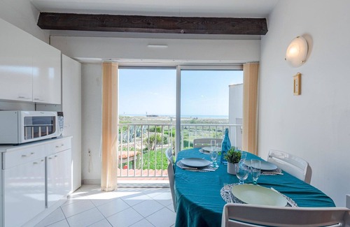 Port Leucate Apartment | Lovely apartment for 4 people with WIFI, TV and balcony