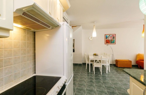 Balatonoszod Apartment | Lovely apartment for 9 guests with WIFI, A/C, TV and balcony