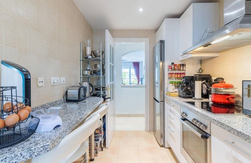 Benahavis Apartment | Lovely apartment in Benahavis