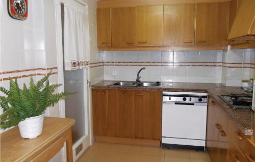 Tossa de Mar Apartment | Lovely Apartment In Tossa De Mar