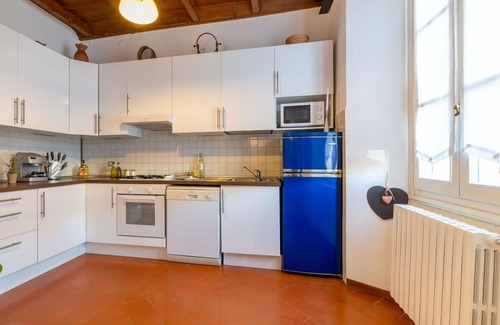 Borgo Ticino Apartment | Lovely apartment for 7 guests with WIFI, TV and patio
