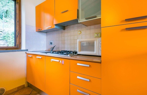 San Baronto Apartment | Lovely apartment for 2 guests with WIFI, pool, TV, terrace, pets allowed and panoramic view