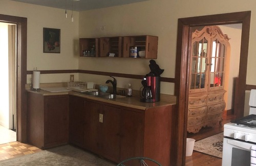 Erie House | Lovely bayview cottage