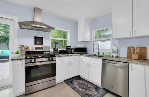Indian Rocks Beach House | Lovely beach house by gorgeous water