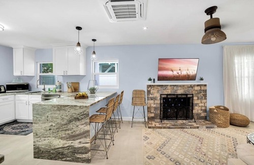 Indian Rocks Beach House | Lovely beach house by gorgeous water