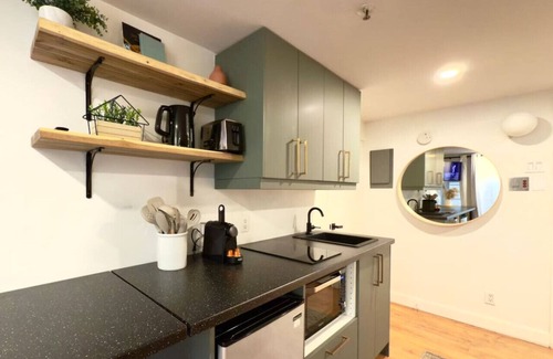 Saint-Roch Apartment | Lovely central loft, modern and well-appointed