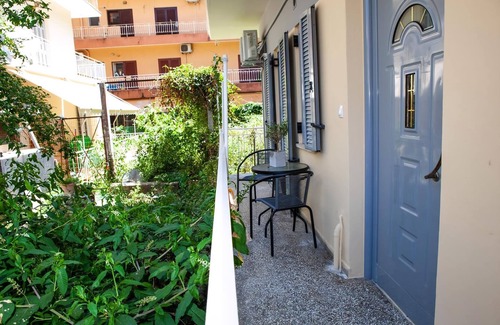 Corfu Town Villa | Lovely Corfu Apartment | 1 Bedroom | Tulip House | Close to Centre of Town &.