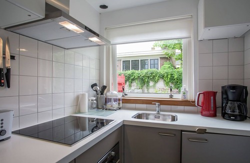 Groede Cottage | Lovely Cottage near Sea in Groede