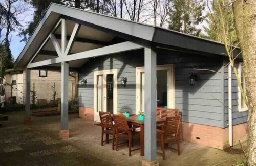 Krachtighuizen House | Lovely cottage surrounded by trees at the Veluwe