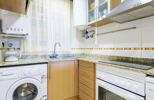 Cabanes Apartment | Lovely apartment for 4 people with pool, A/C, TV, terrace and pets allowed