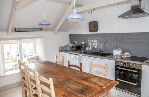 Hope-Cove Cottage | Lovely fisherman's cottage only a few steps down to the beach in South Devon