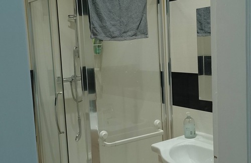 Barrhead Apartment | Lovely flat near Glasgow