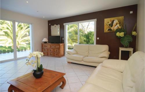 Villeneuve-les-Maguelone House | Lovely Home In Villen-Lès-Maguelone