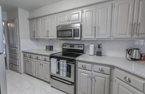 Oklahoma City House | Lovely Home 2-bedroom house in Oklahoma City with WiFi and AC